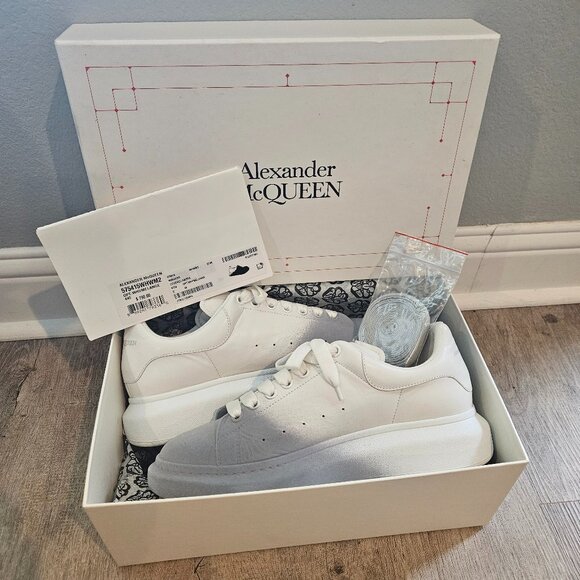 Alexander McQueen Men's White Grey Oversized Spray Sneaker US 11/ EU 44